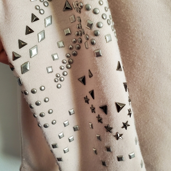 Studded Sleeve Fringe Crew Neck Sweatshirt - Picture 3 of 6